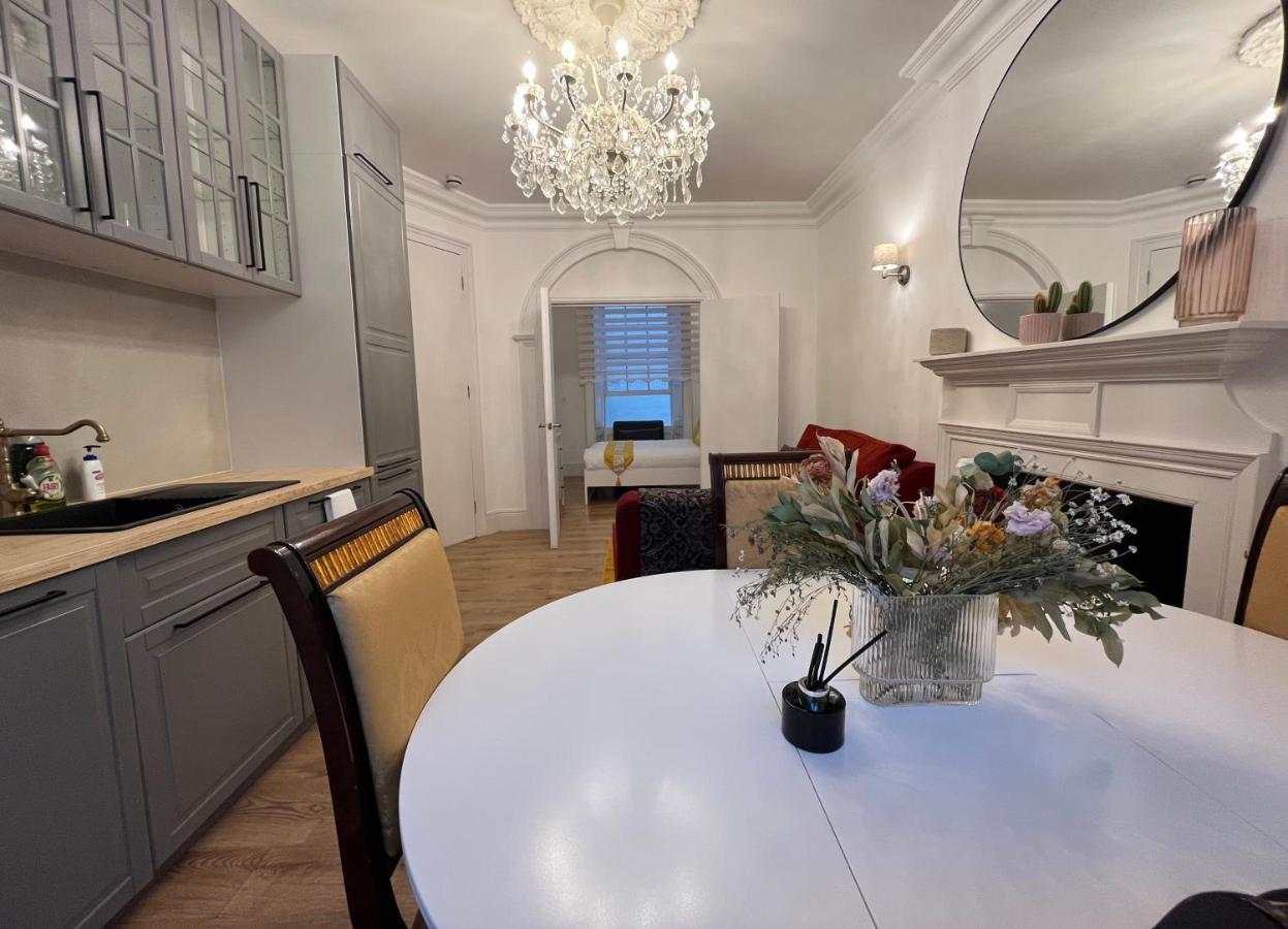 Hyde Park Suite - One Bedroom Londra Esterno foto